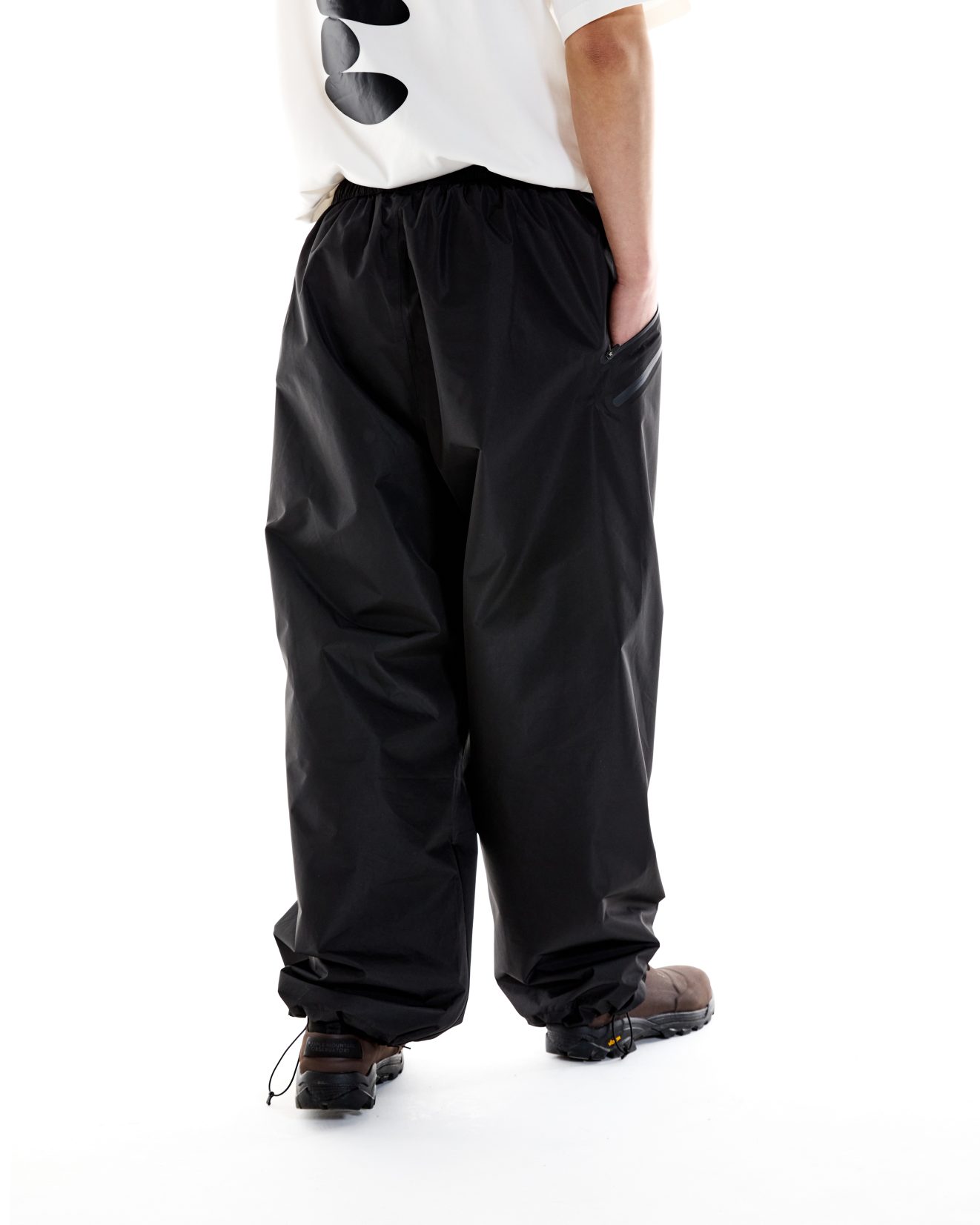 Deluge Pant - Black - Image 5