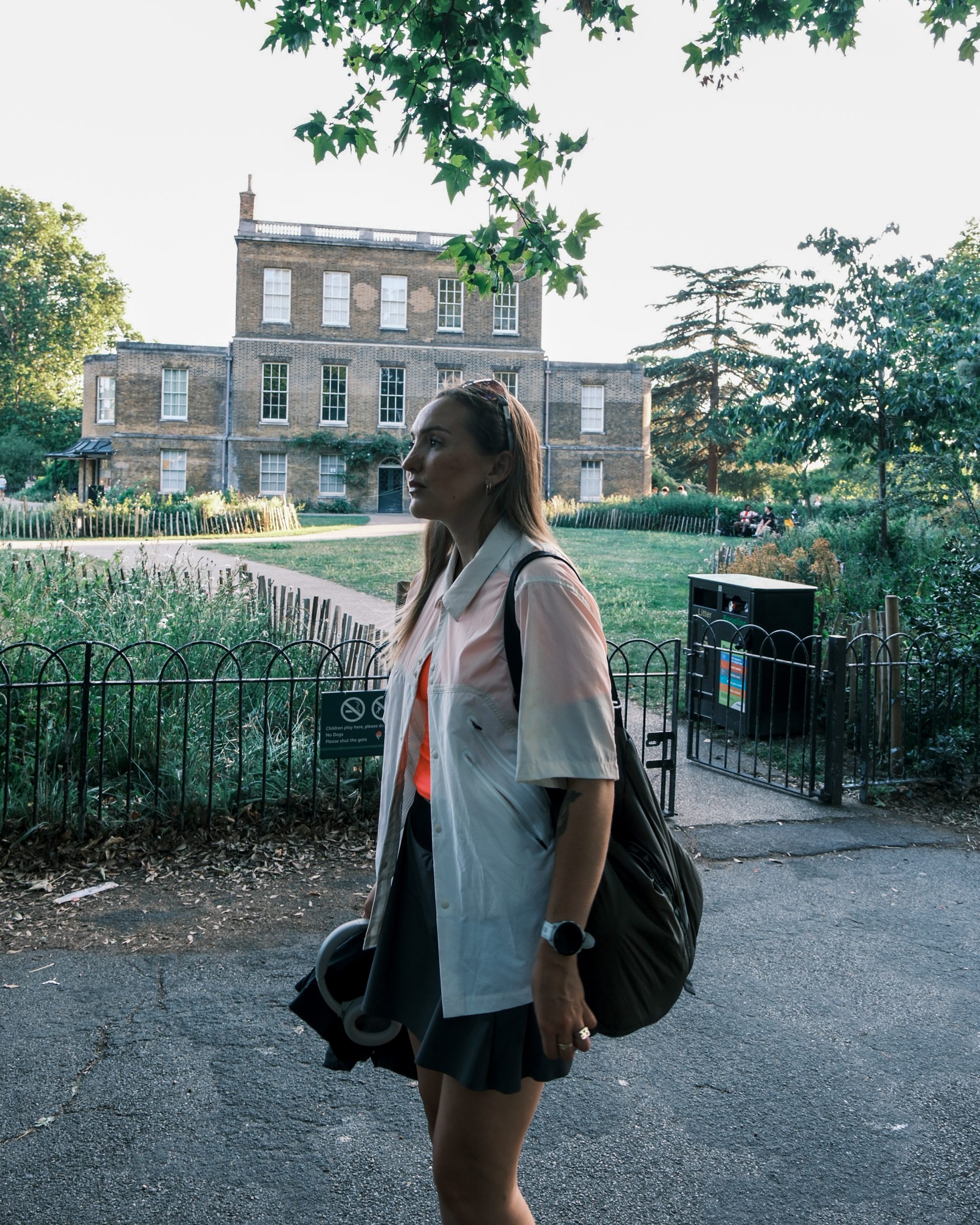 Featured image for “FIELD REPORT : ROBYN ORRETT”